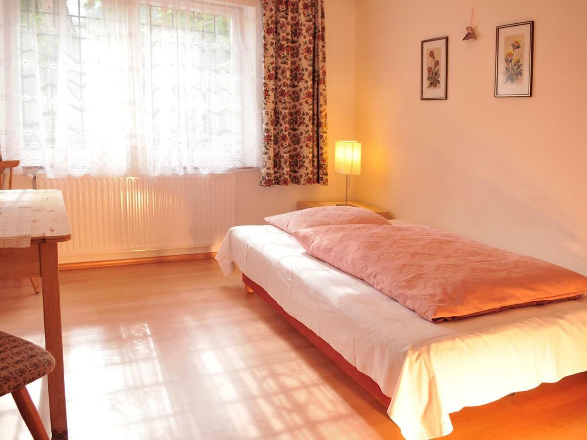 Haus Gilli Hotel Algund Buitenkant foto